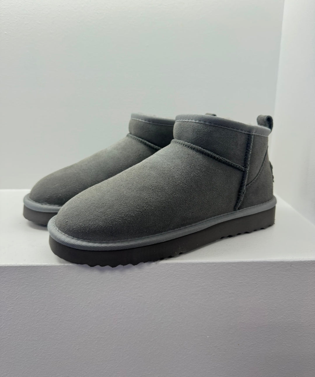 Kurze Boots - Grau
