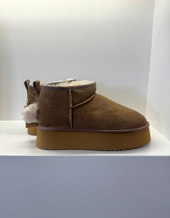 Plateau Boots - Taupe