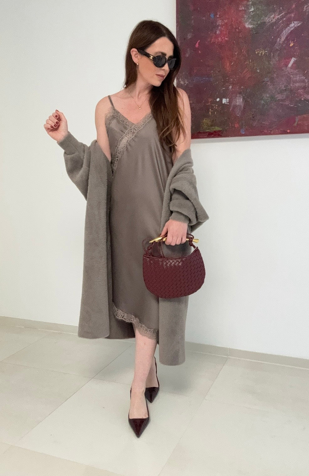 Verspieltes Kleid - Taupe