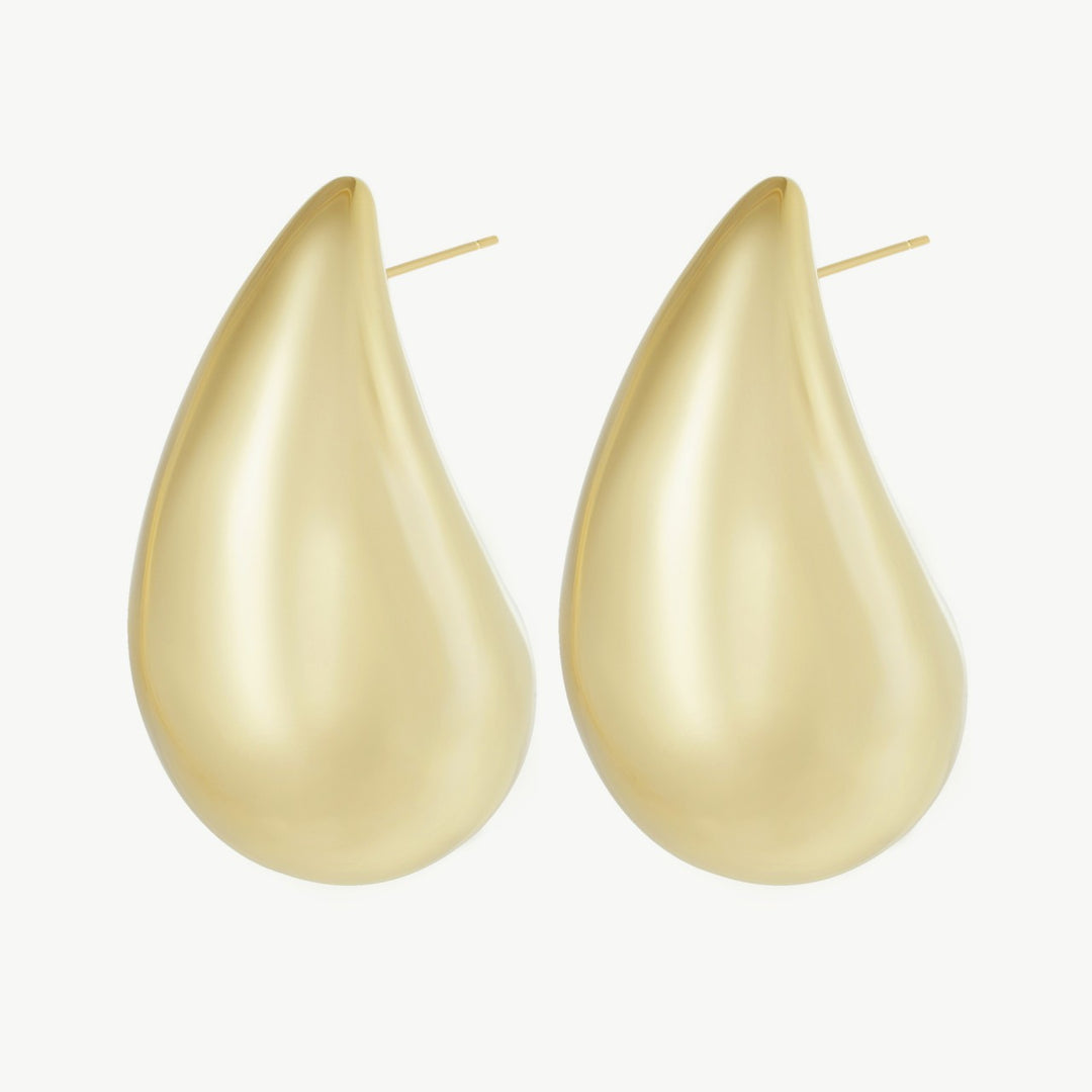 Kleine tropfenförmige Ohrstecker - Gold