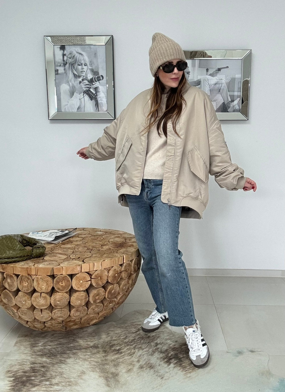 Bomberjacke mit Leo - Beige
