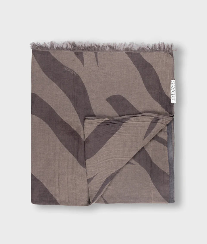 SCARF ZEBRA
