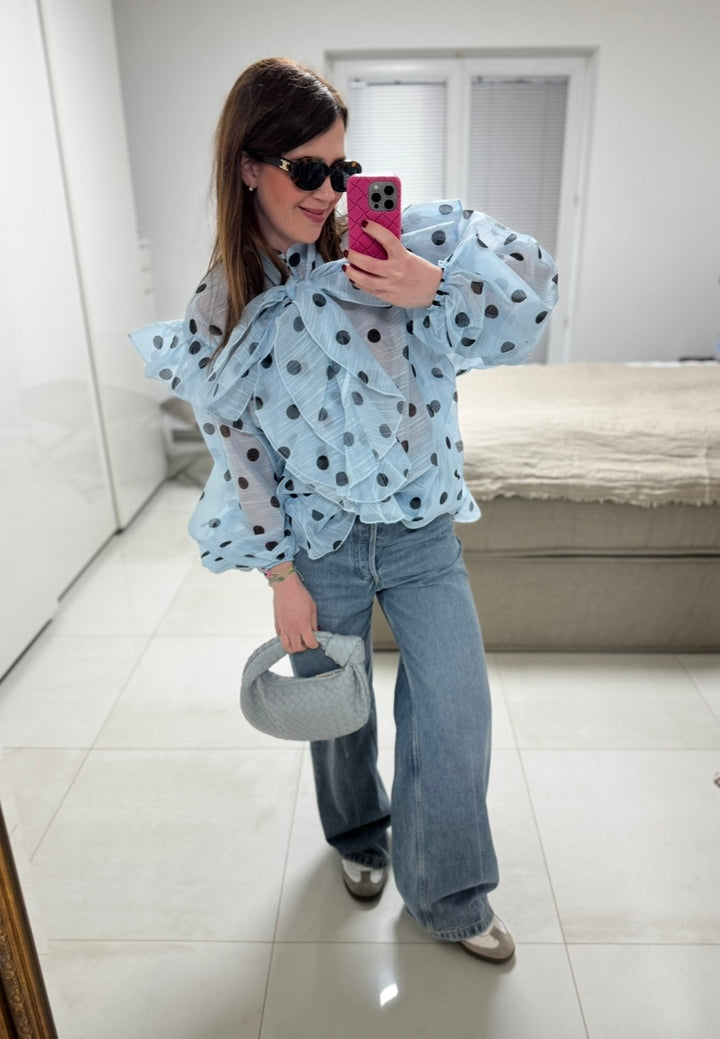 Oversize Bluse mit Punkten - Hellblau