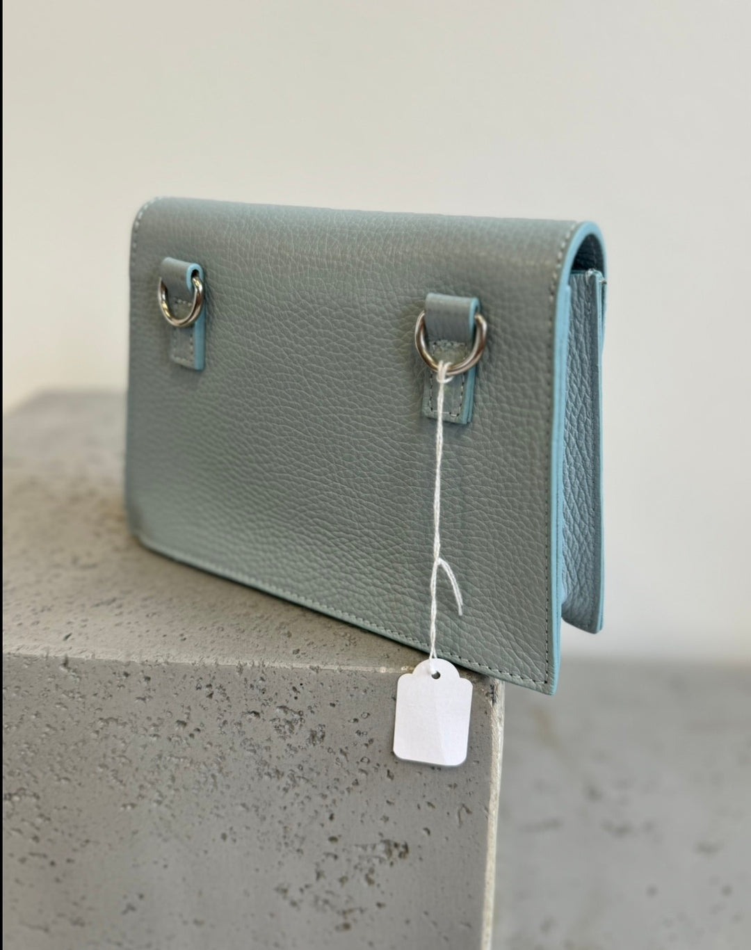 Tasche aus Leder - Hellblau