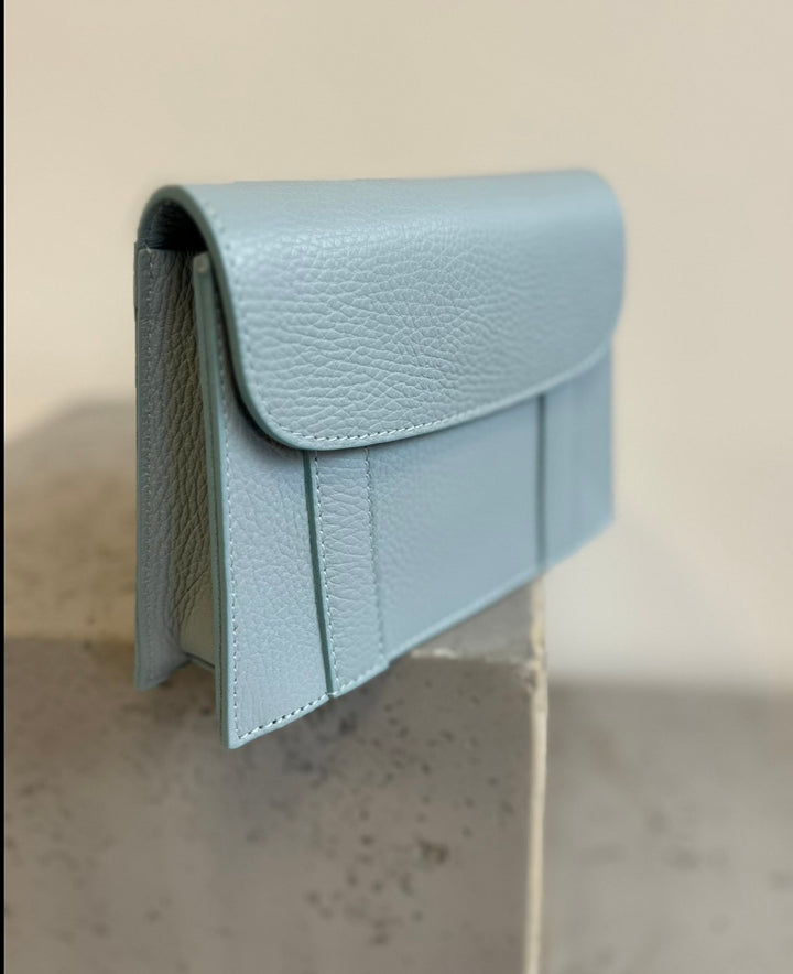 Tasche aus Leder - Hellblau