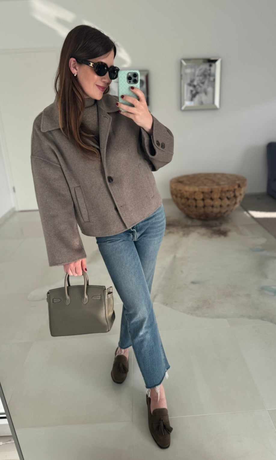 Handgenähte, verkürzte Wolljacke - Taupe
