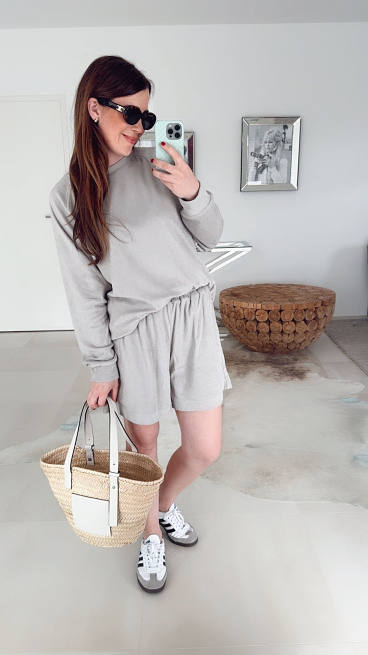 Sweater - Grau