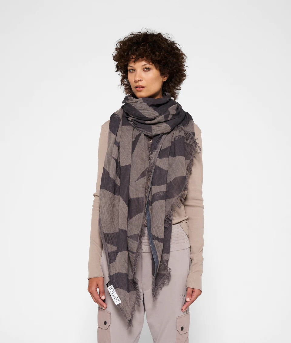 SCARF ZEBRA