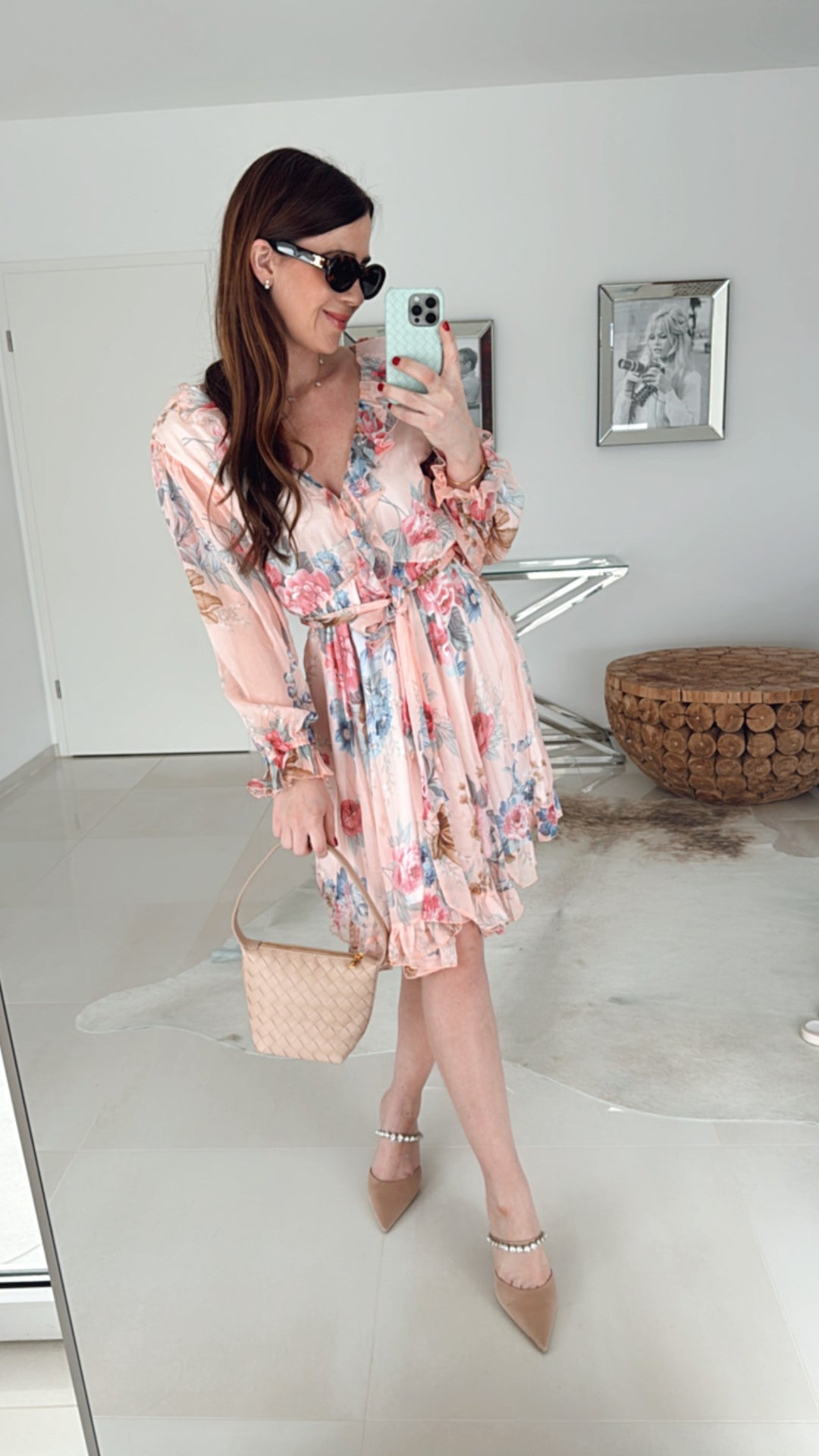 Kurzes Kleid mit Print