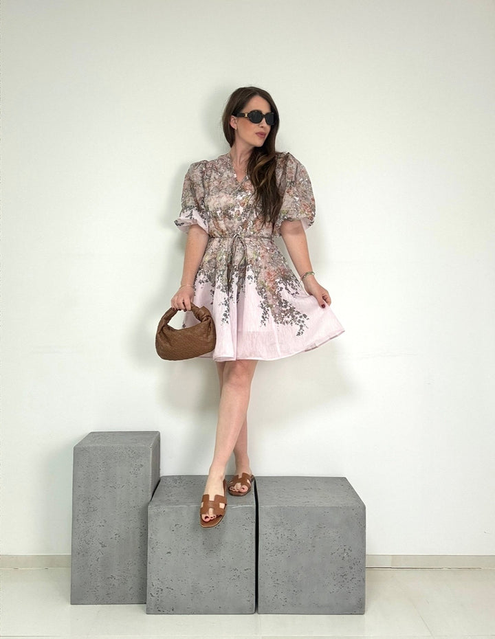 Kleid mit Print und Bindegurt
