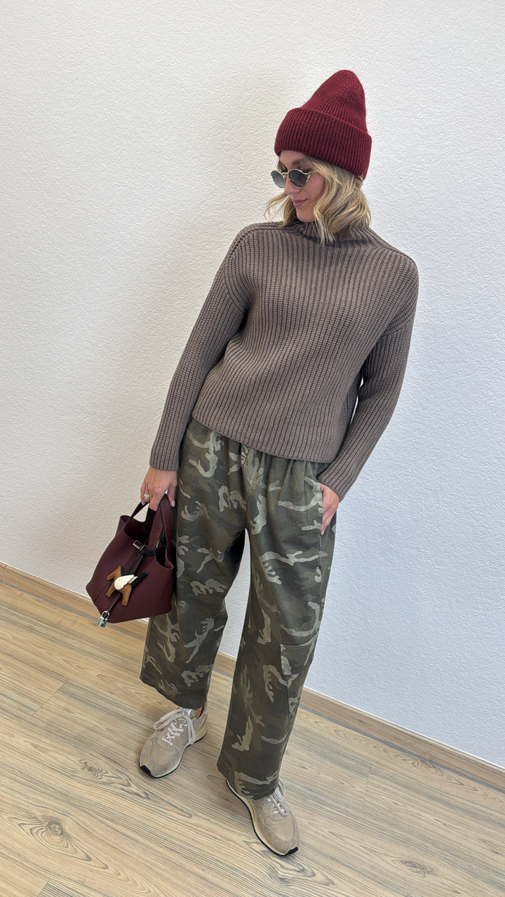 Cargohose mit Print