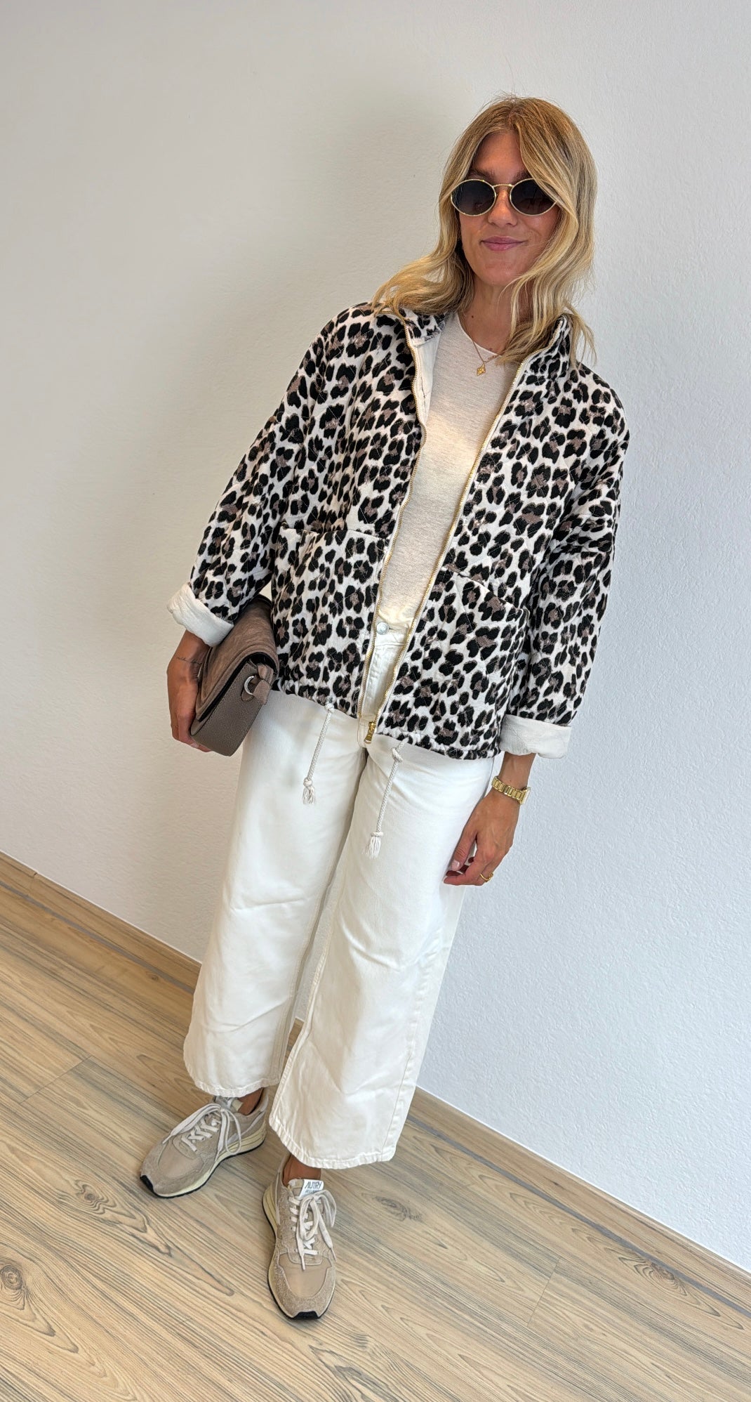 Jacke mit Print - Beige