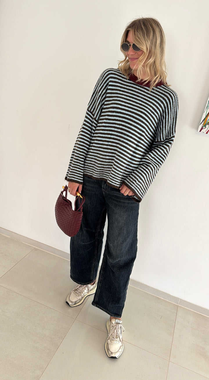 Gestreifter Pullover