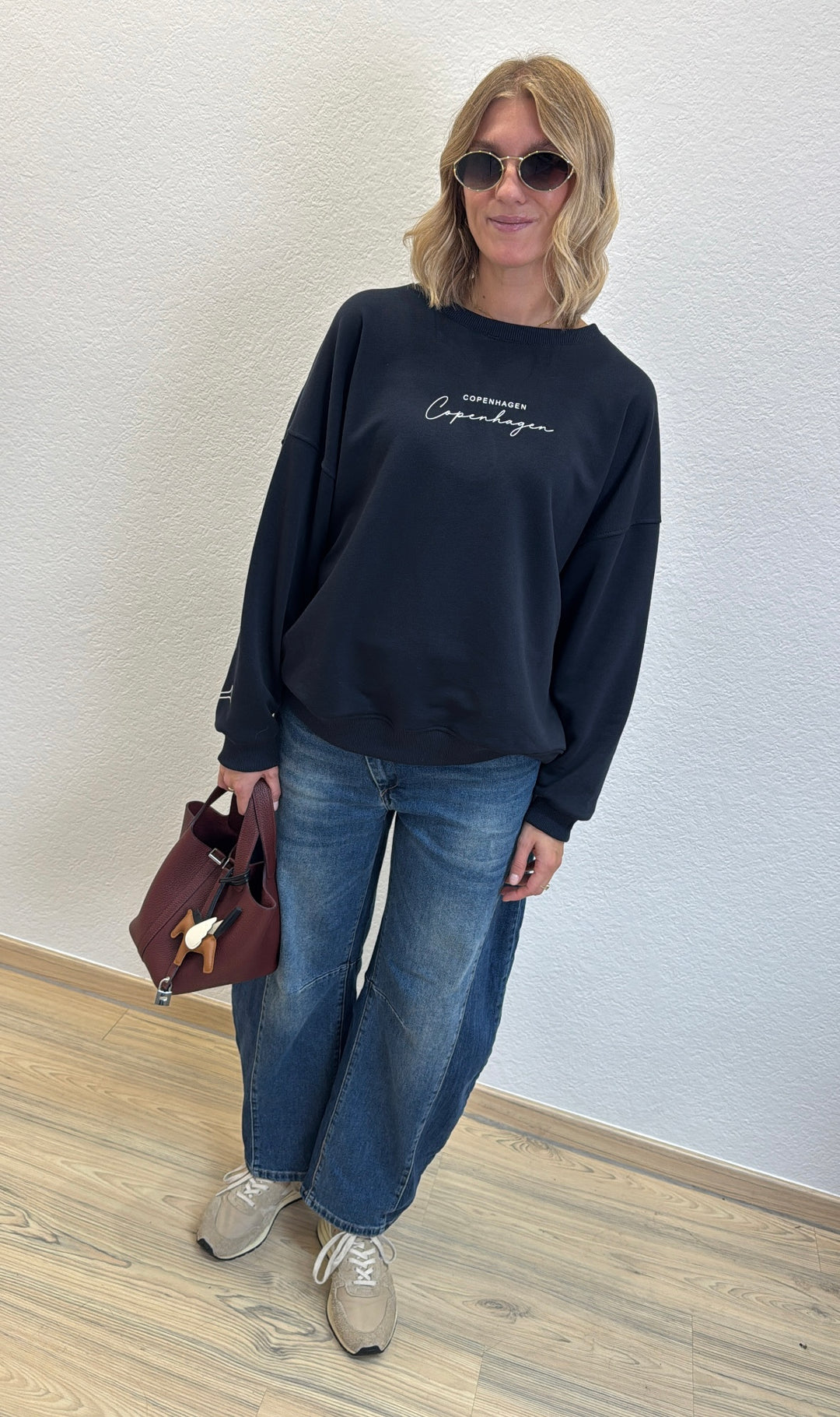 Sweater mit Aufschrift - Dunkelblau