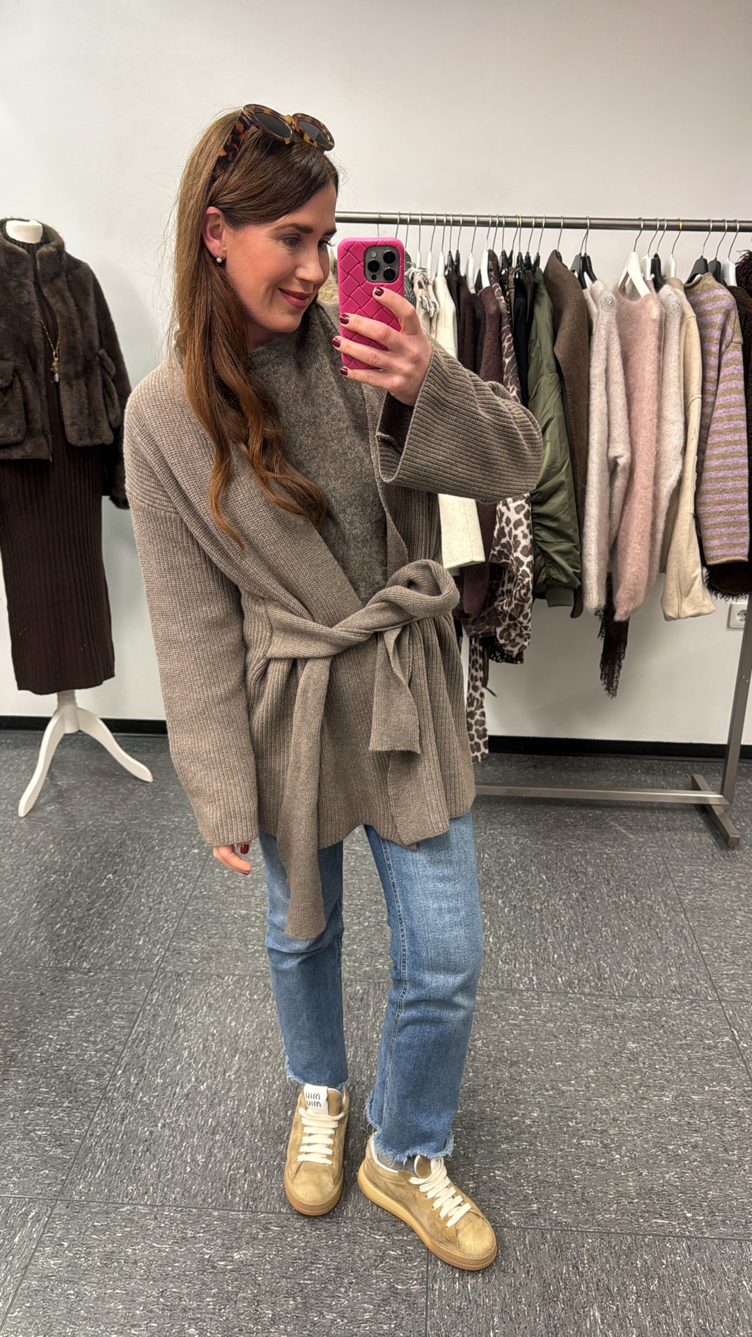 Strickjacke mit Kaschmir - Taupe