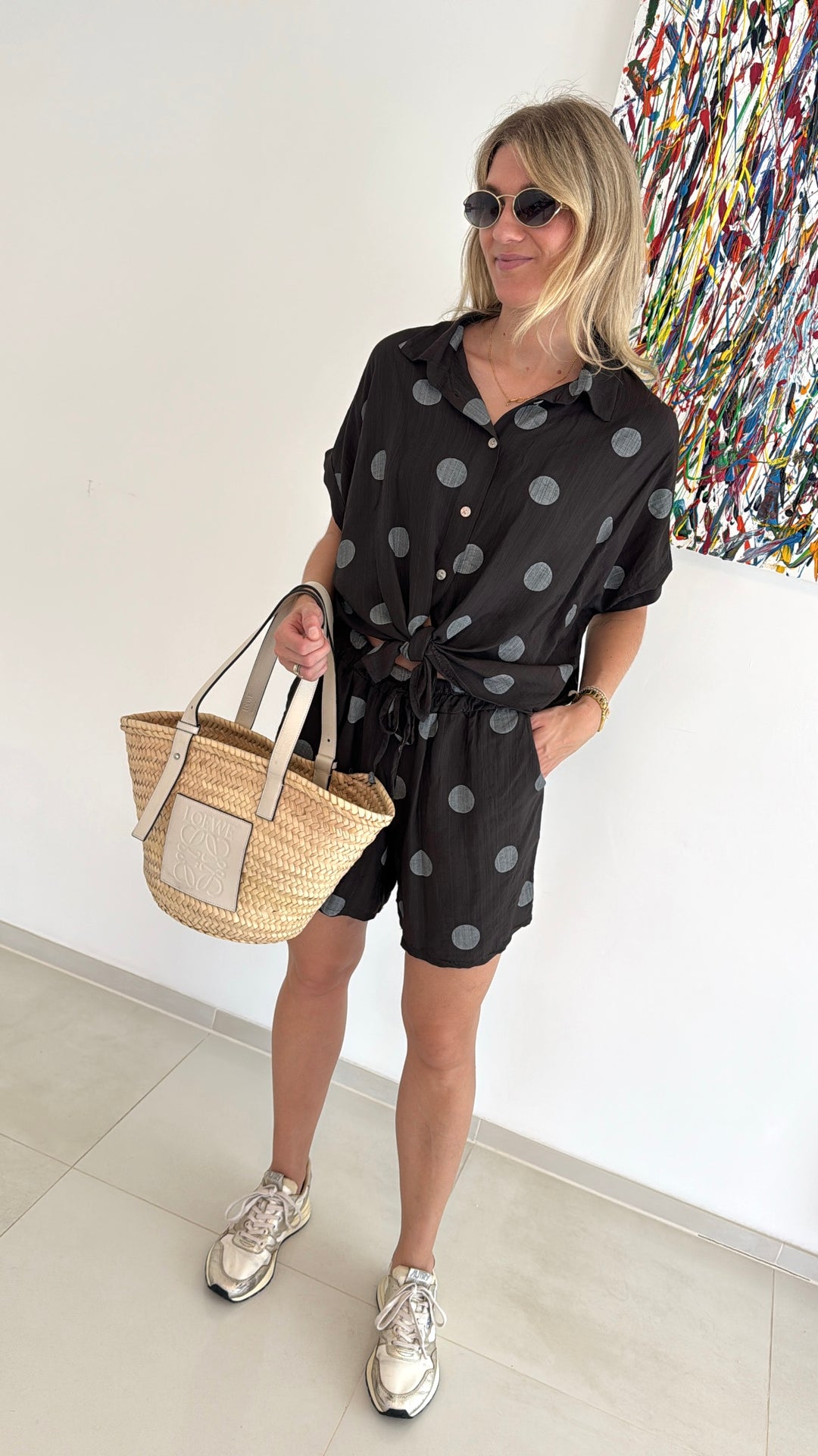 Bluse mit Punkten - Braun