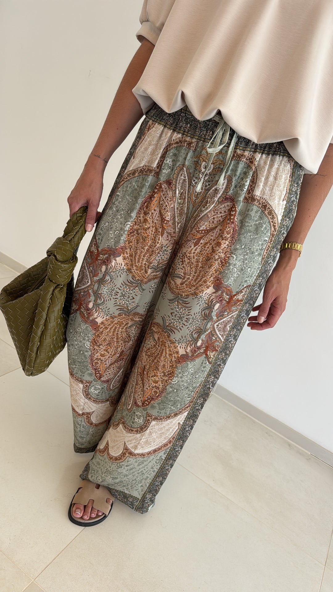 Hose mit Print -  Grün