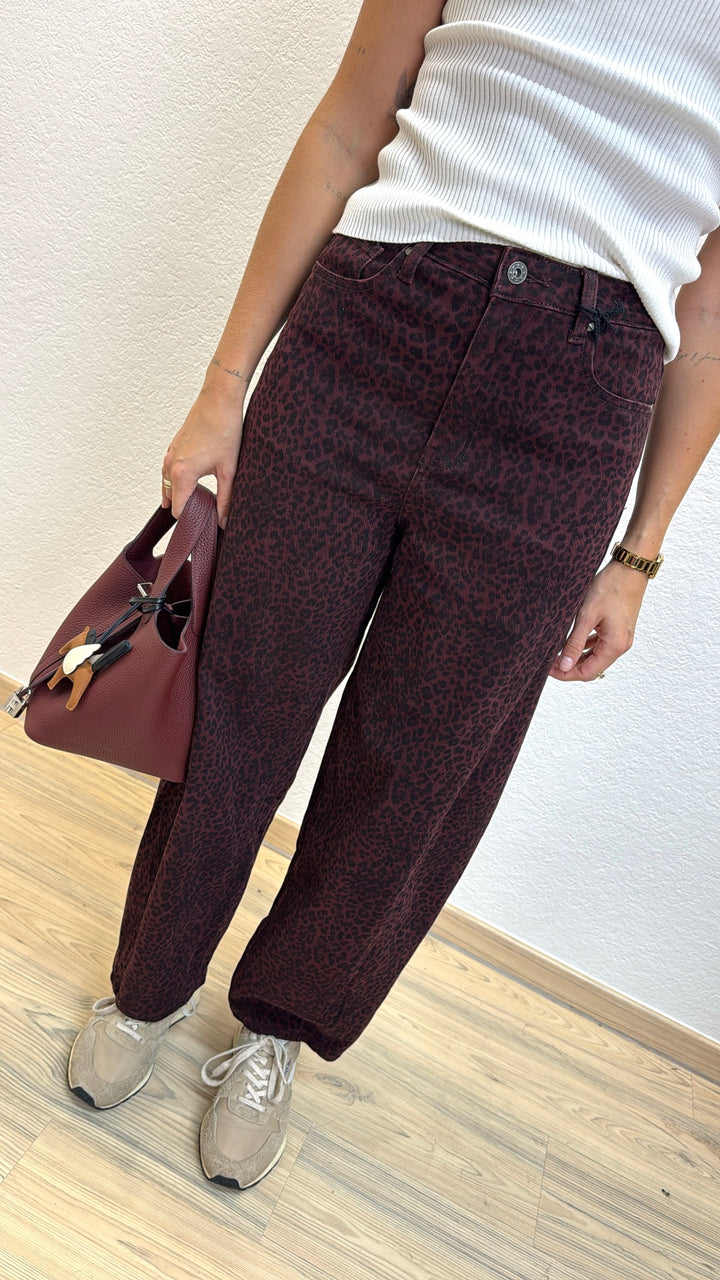Barrel-Jeans mit Print - Burgunder