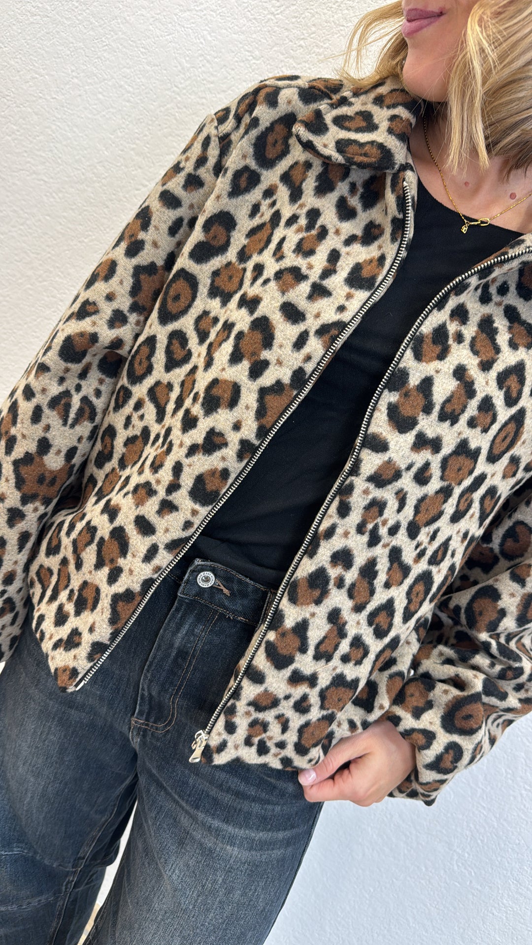 Jacke mit Print - Beige