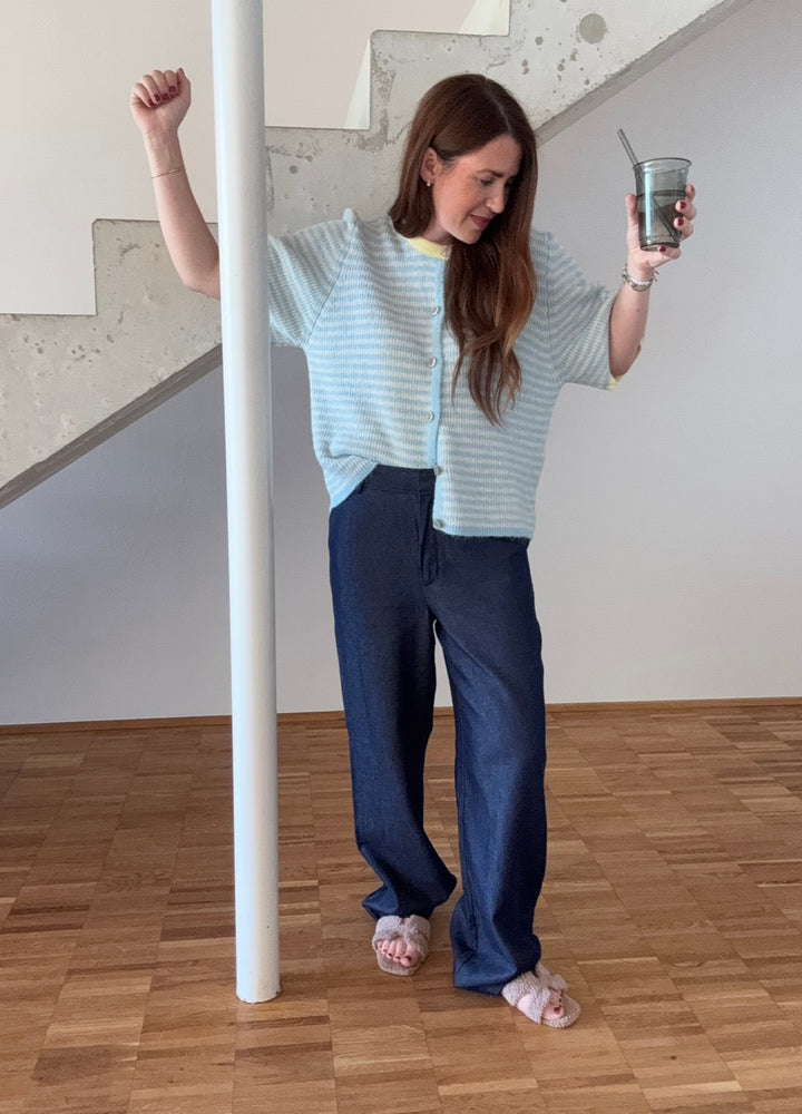 Weite Jeans mit Schubtaschen