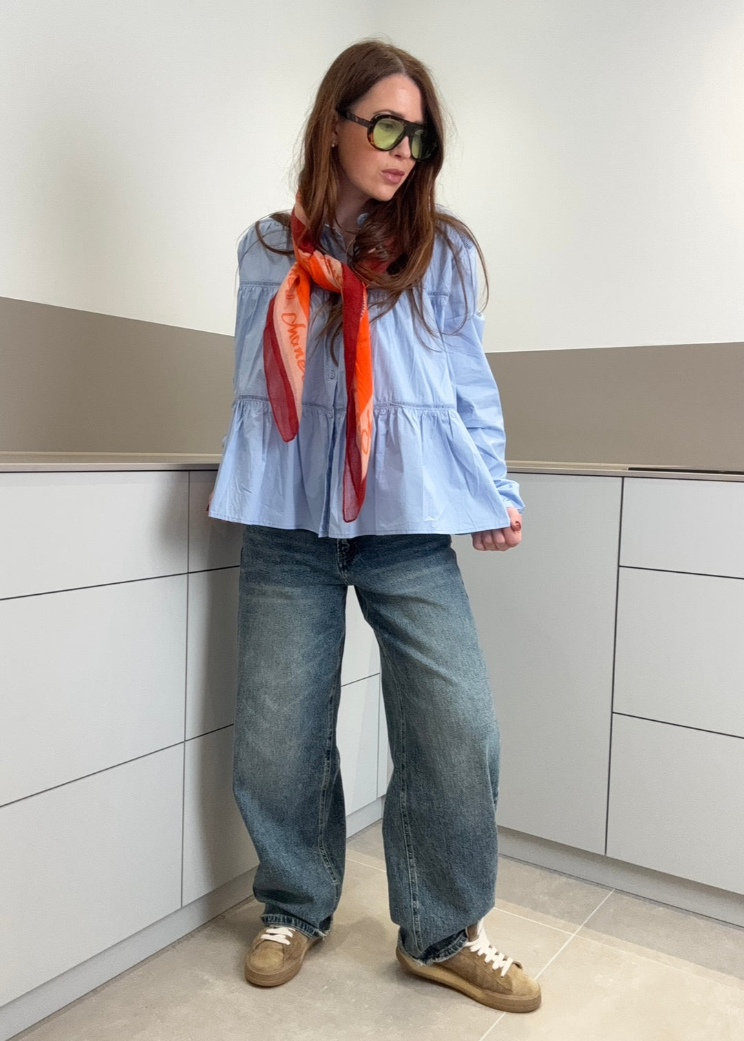 Verspielte Bluse - Hellblau