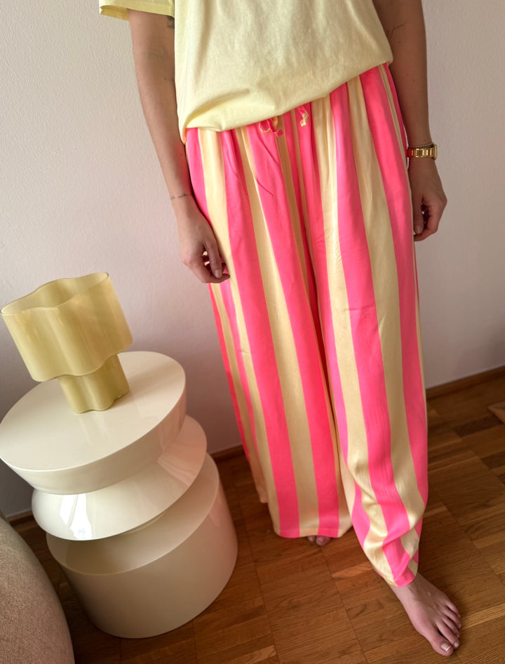Hose mit breiten Streifen - Gelb