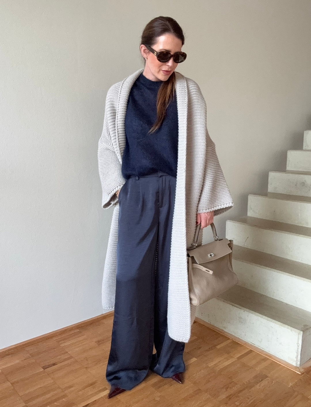 Grobe Oversize-Strickjacke - Taupe