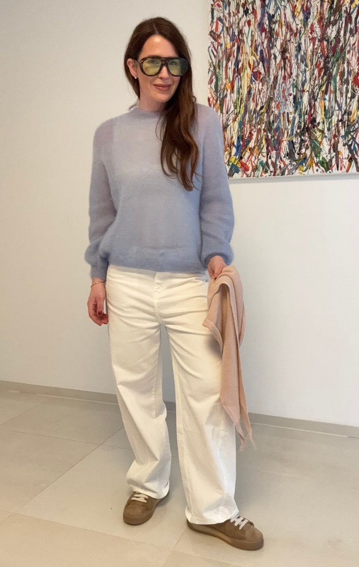 Dünner Mohair-pullover (enger Arm) - Hellblau