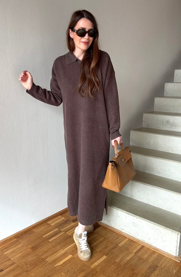 Oversize Strickkleid - Braun