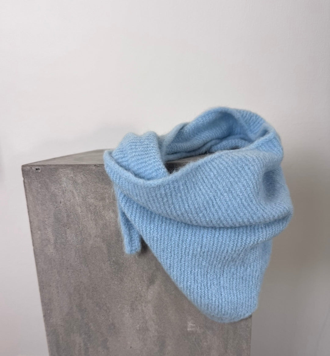 Tuch - Hellblau (Dreieck)