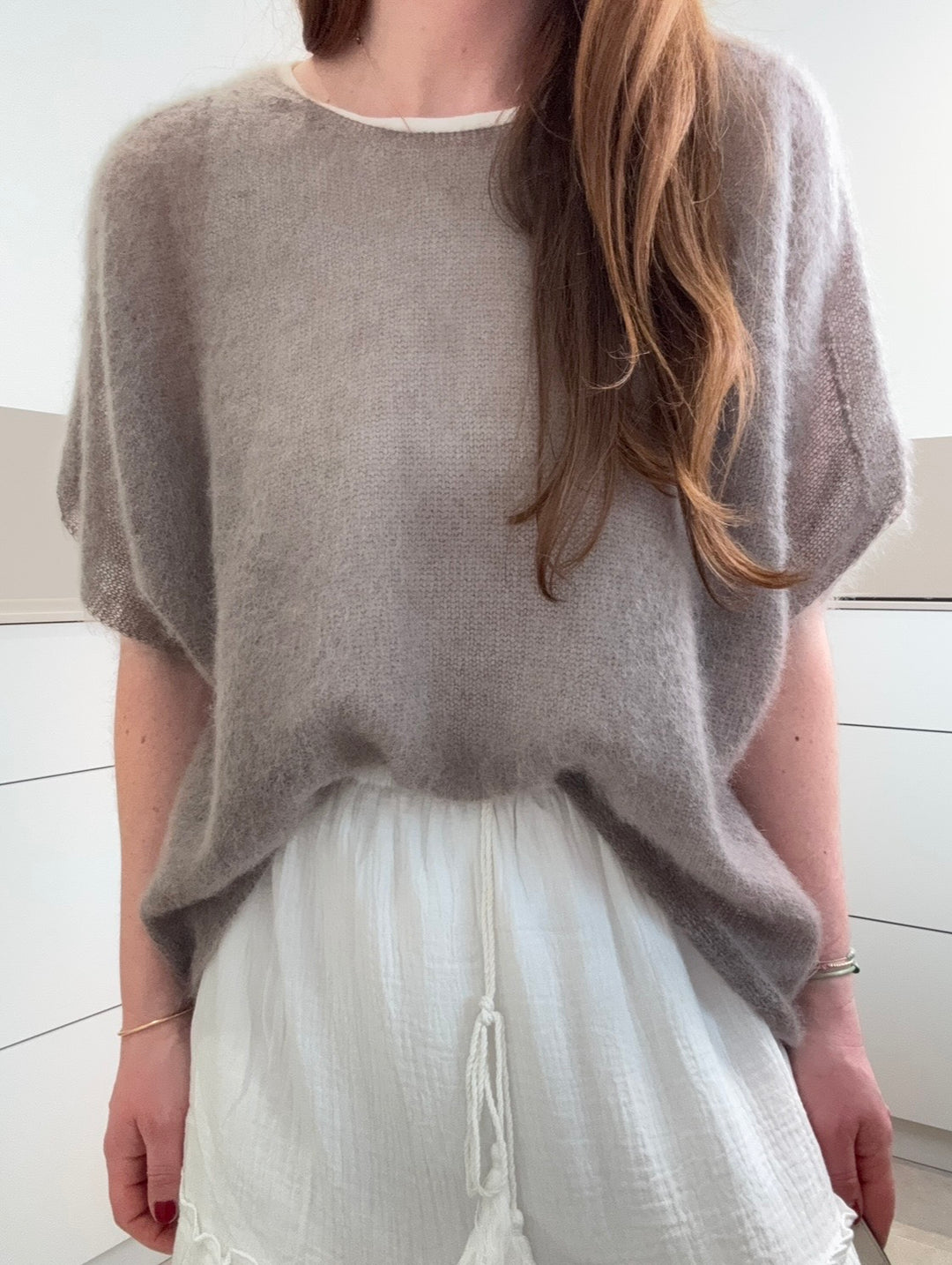 Dünnes oversize Mohair-Shirt - Taupe