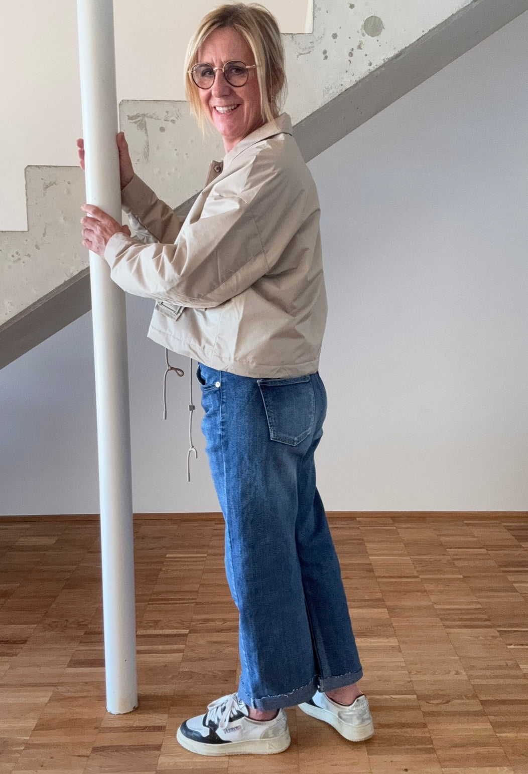 Verkürzte Bomberjacke - Beige