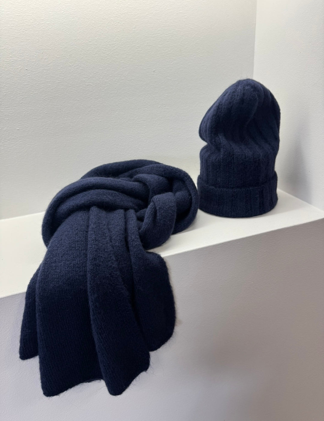 Set aus Mütze und Schal - Navy