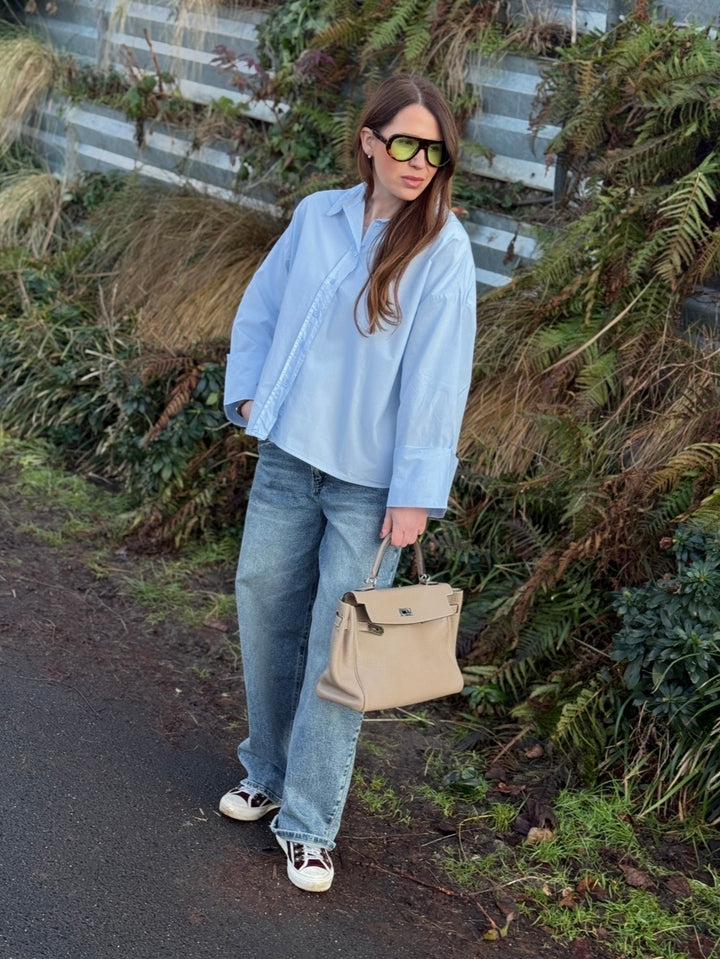 Weite Bluse - Hellblau