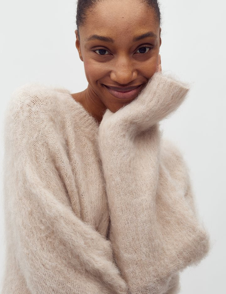 Gebürsteter Strickpullover  - Beige