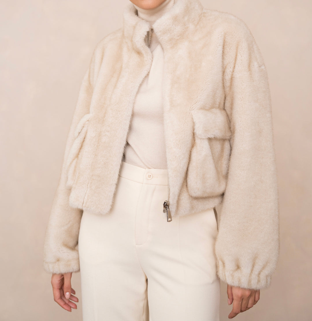Verkürzte Fake-Fur Jacke - Creme