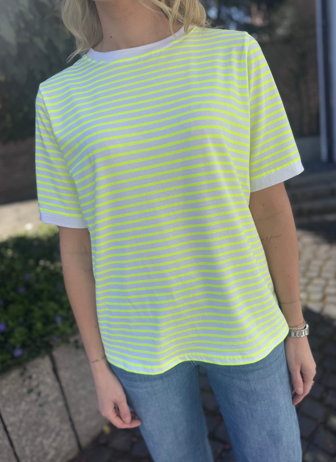 T-Shirt gestreift - Gelb