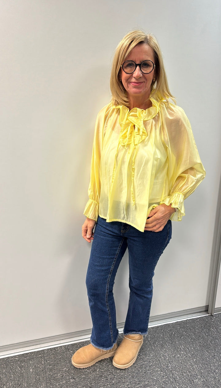 Verspielte Bluse - Gelb
