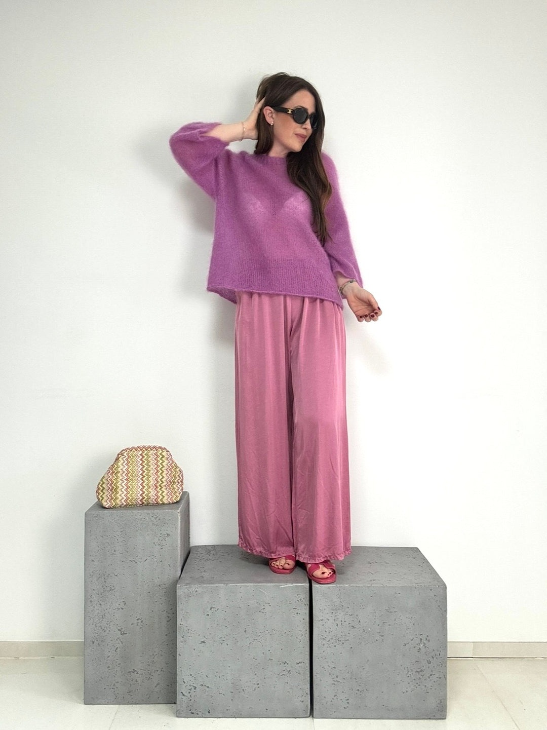 Dünner Mohairpullover mit verkürztem Arm
