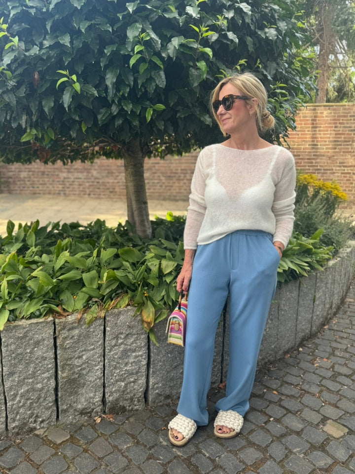 Stoffhose mit seitlichen Taschen - Blau