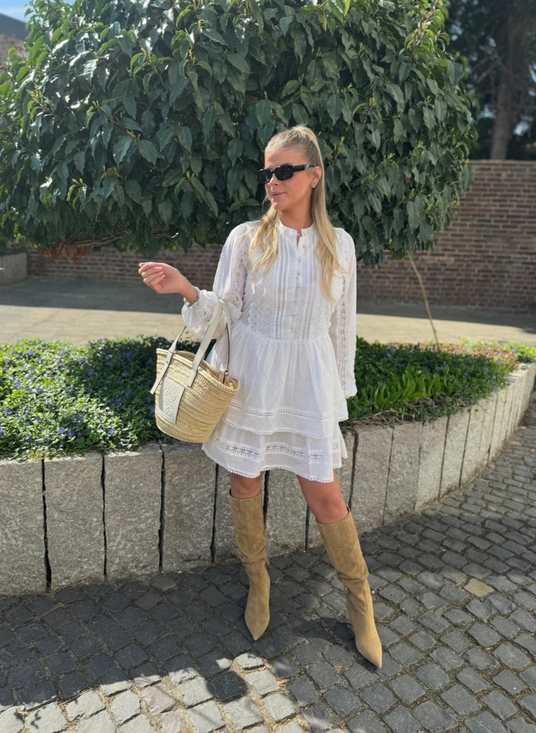 Verspieltes Kleid - Weiß