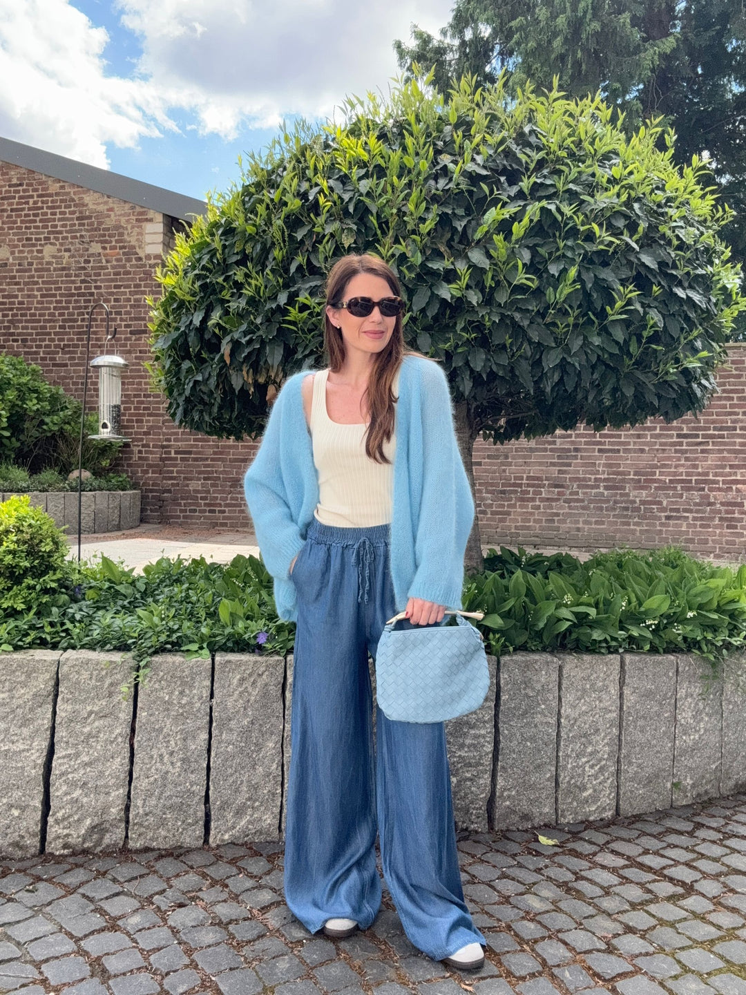 Weite Denimhose mit Gummizug