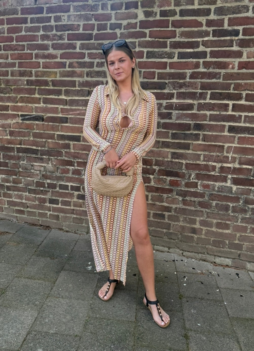 Häkelkleid mit Kragen