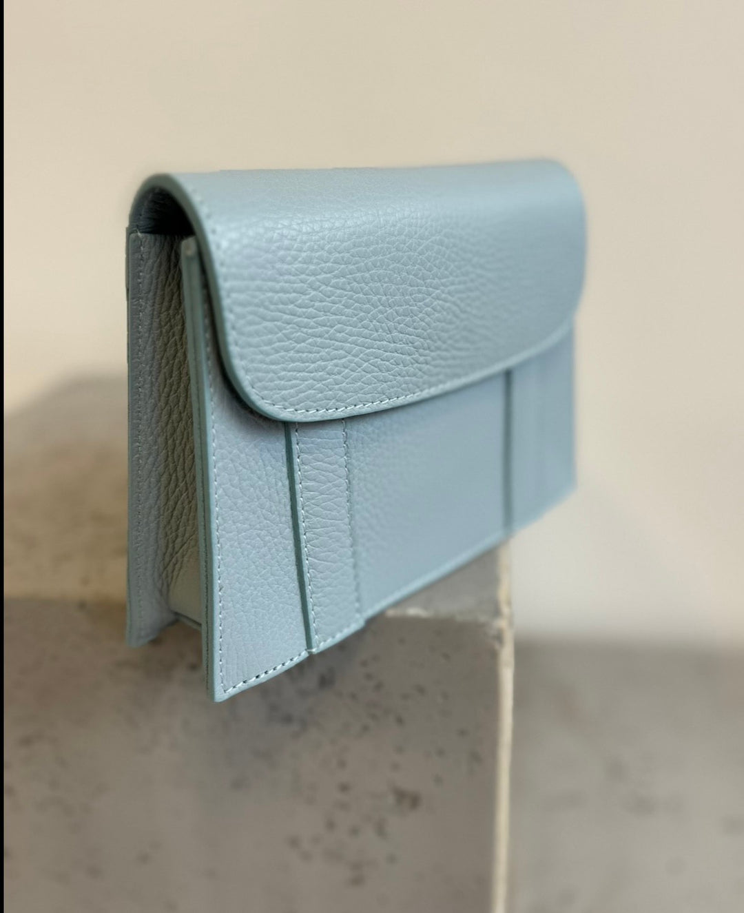 Tasche aus Leder - Hellblau