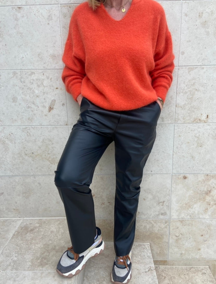 LEATHER LOOK CROPPED JOGGER