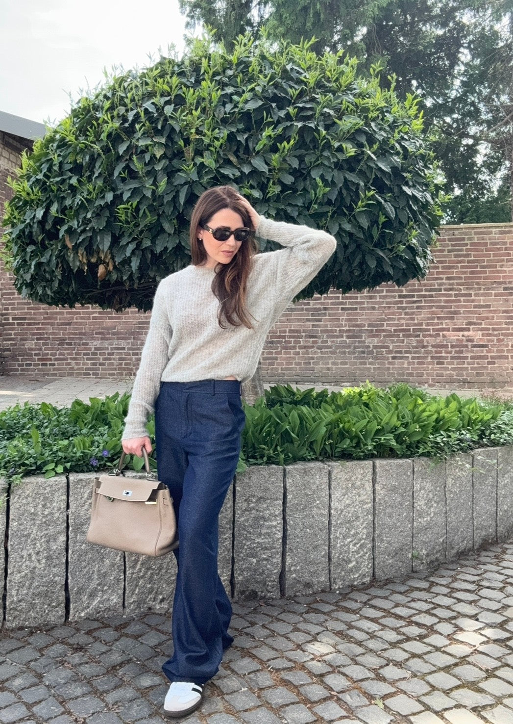 Weite Jeans mit Schubtaschen